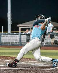 险胜劲敌山 险胜劲敌山